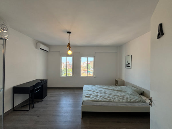 Kamer A in Av Primado Reig 19