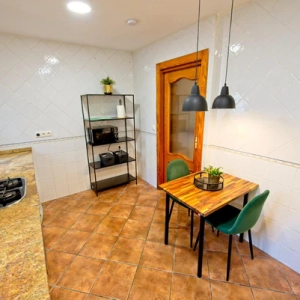 Kitchen_d88a9f2f-10f7-407d-adbd-c94438cb022f