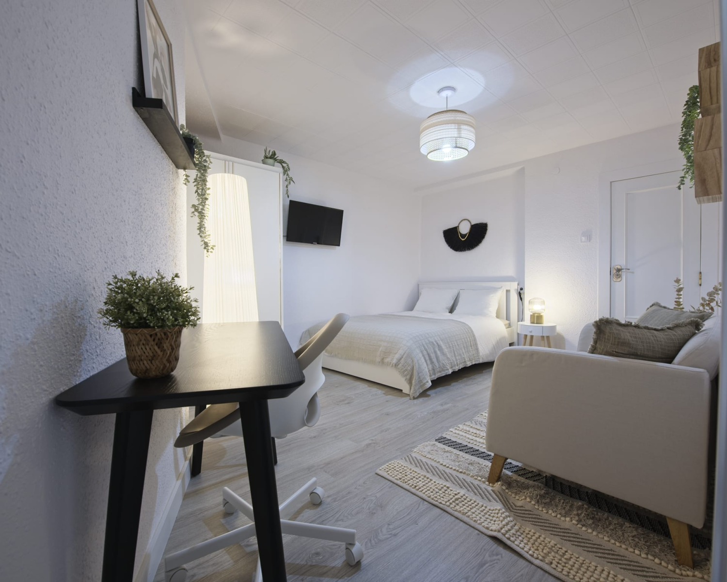 Room 1(2)